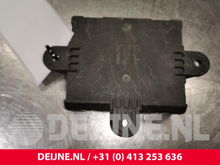 Gebruikte CEM (module) Volvo XC60 I (DZ) 2.4 D5 20V AWD Geartronic Prijs € 40,00 Margeregeling aangeboden door van Deijne Onderdelen Uden B.V.