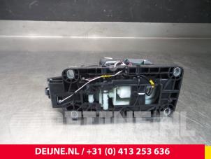 Volvo V90 Automatic gear selector O4196 photo 3