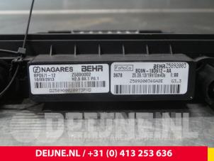Volvo XC60 Heating element O4220 photo 3