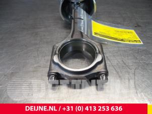 Volvo V40 Pleuelstange O4235 foto 2