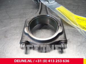 Volvo V40 Pleuelstange O4237 foto 2