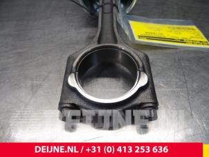 Volvo V40 Pleuelstange O4239 foto 2