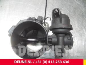 Volvo S40 Gasklephuis O4549 foto 3
