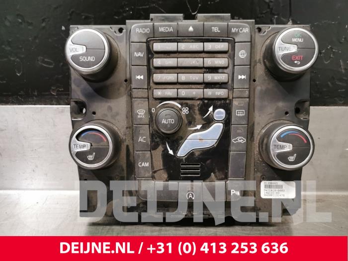 Volvo S60 Heater control panel O4720