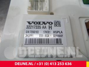 Volvo V90 Central electronic module O4727 foto 3