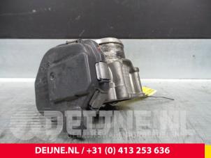Volvo V50 Throttle body O4765 photo 2