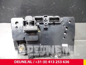 Volvo S80 Heater control panel O4960 photo 2