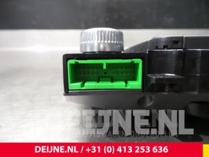 Volvo S80 Heater control panel O4969 photo 3