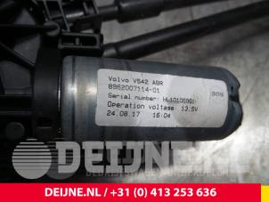 Volvo V90 Plane Kofferraum O4995 foto 2