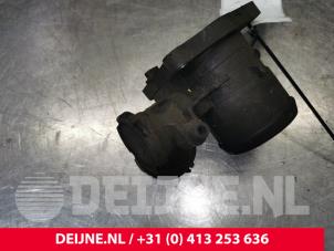 Volvo C30 Throttle body O4999 photo 2