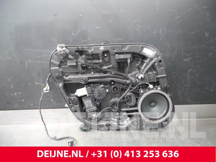 Volvo V90 Fenstermechanik 4-türig links hinten O5305