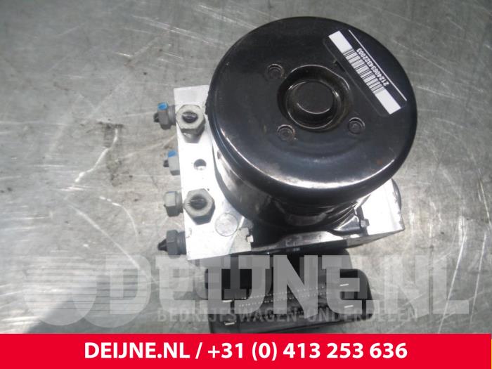 Volvo S60 ABS Pumpe O5333