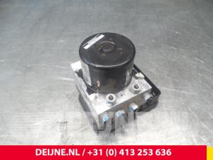 Volvo S60 ABS Pumpe O5333 foto 2