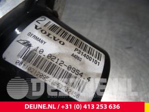 Volvo S60 ABS Pomp O5339 foto 4
