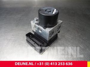 Volvo S60 ABS Pomp O5339 foto 2