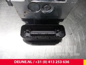 Volvo S60 ABS Pomp O5339 foto 3