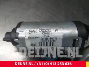 Volvo XC70 Ruitenwissermotor achter O5830 foto 3