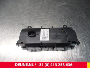 Volvo XC90 Heater control panel O5887 photo 2