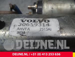 Volvo V40 Startmotor O6118 foto 2