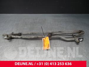 Volvo V70 Scheibenwischer Mechanik O6151 foto 2