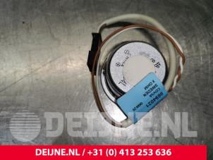 Volvo S80 Speaker O6253 photo 2