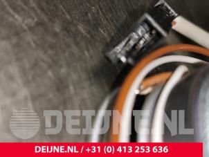 Volvo S80 Speaker O6253 photo 4