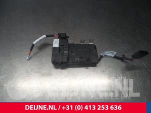 Volvo V60 Start/Stop computer O6288 foto 2