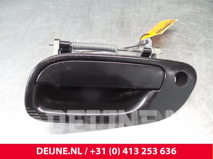 Volvo XC70 Door handle 4-door, front left O6409