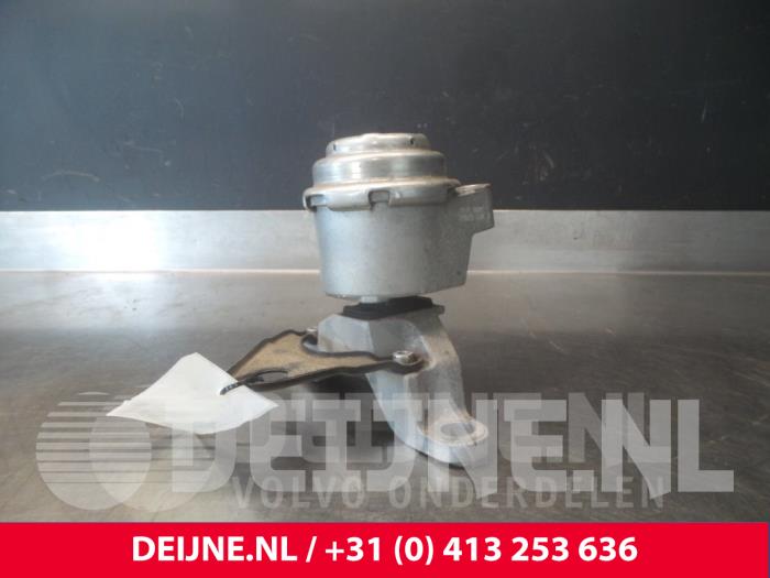 Volvo V60 Motorlager O6752