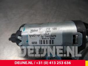 Volvo V70 Scheibenwischermotor hinten O6980 foto 3