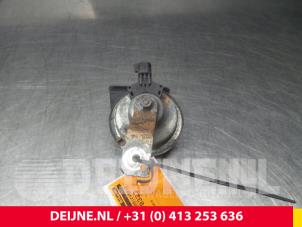 Volvo S80 Horn O7102 photo 2