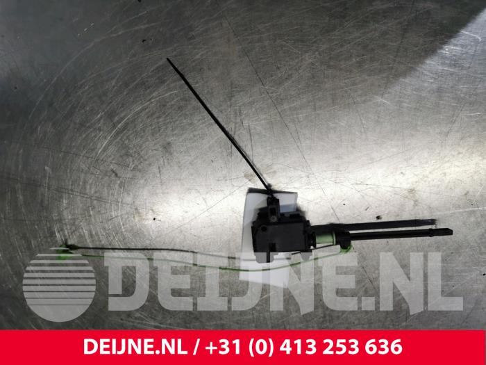 Volvo S60 Tankklappe Verriegelungsmotor O7332