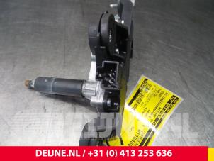 Volvo V40 Scheibenwischermotor hinten O7338 foto 3