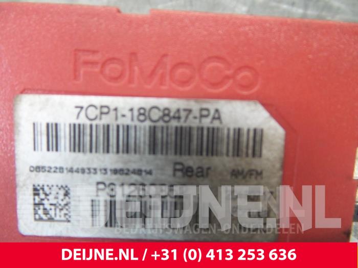 Volvo V60 Antenna O7414