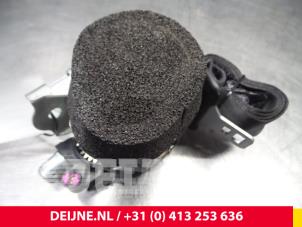 Volvo S60 Veiligheidsgordel rechts-achter O7415 foto 3