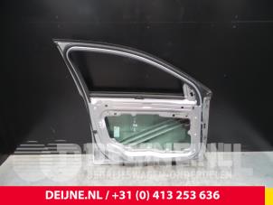 Volvo V70 Door 4-door, front left O7639 photo 2
