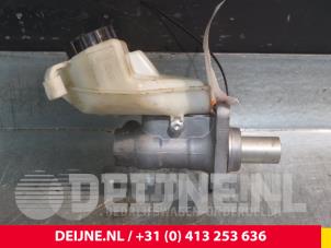 Volvo V60 Master cylinder O7777 photo 3