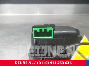 Volvo S60 Sensor Remassistent O7789 foto 2