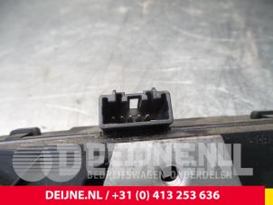 Volvo S80 Boot lid lock mechanism O7947 photo 3
