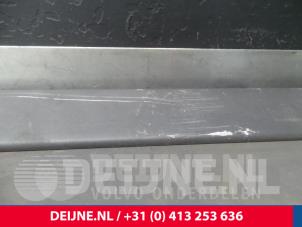 Volvo V60 Plane Kofferraum O8065 foto 2