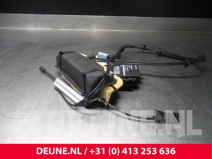 Volvo V70 Tailgate motor O8099