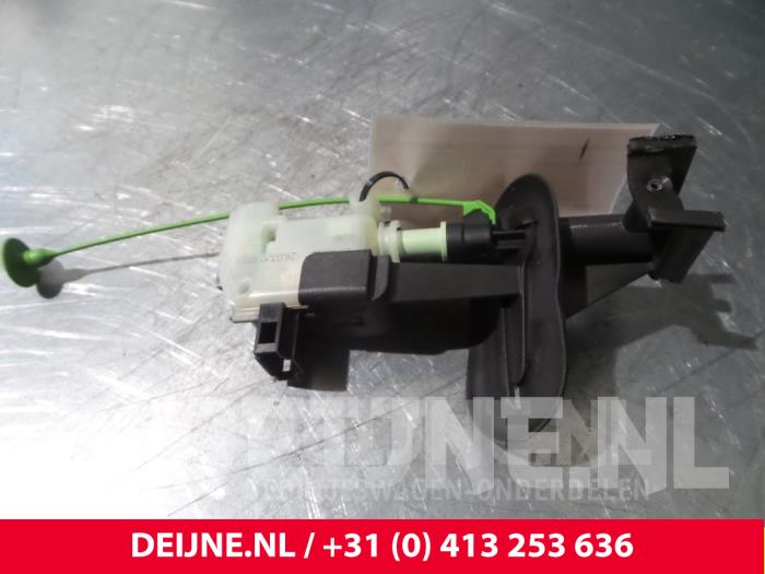 Volvo XC70 Tankklappe Verriegelungsmotor O8233