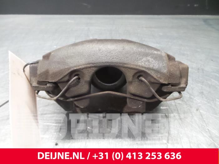 Volvo V50 Bremszange rechts vorne O8318