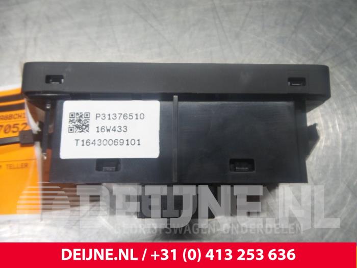 Volvo V90 Schalter Heckklappe O8403