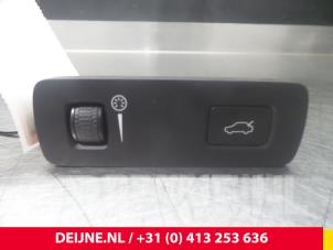 Volvo V90 Schalter Heckklappe O8403 foto 3