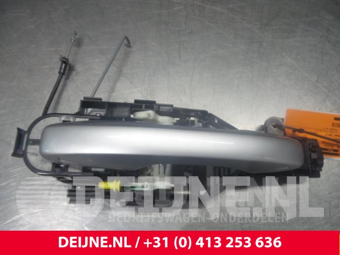 Volvo V90 Türgriff 4-türig links vorne O8480