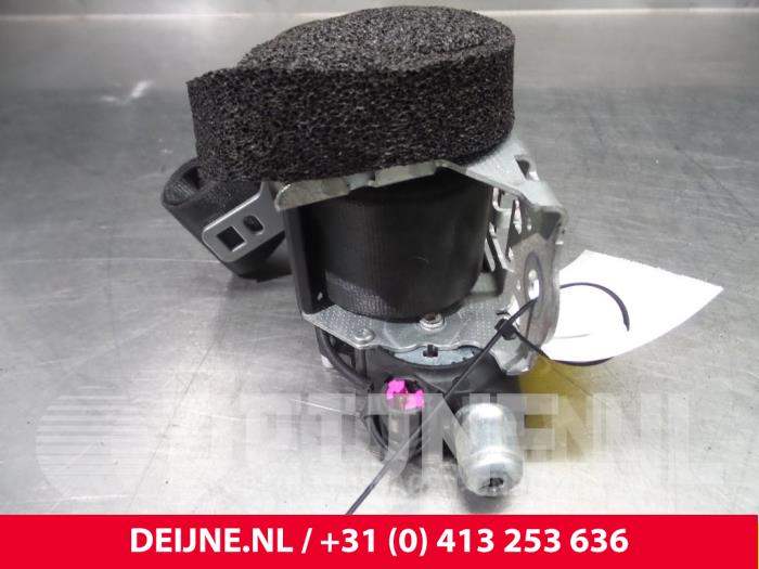 Volvo S60 Sicherheitsgurt links hinten O8652