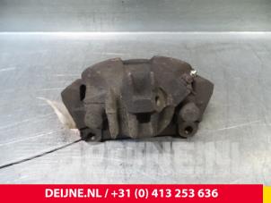Volvo V70 Front brake calliper, right O8699 photo 2
