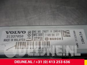 Volvo S60 Display Multi Media control unit O8786 photo 3