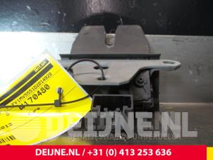 Volvo V40 Tailgate lock mechanism O8855 photo 3